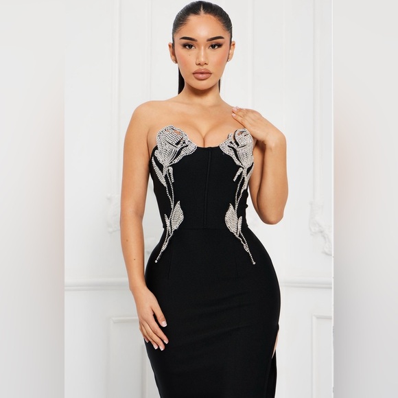 Maxi black dress with rhinestones - Picture 4 of 4